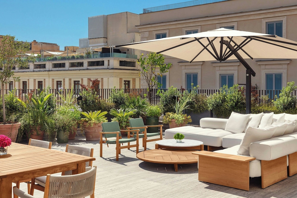 Penthouse, 1 Bedroom, City View (Terrace) thumbnail 5