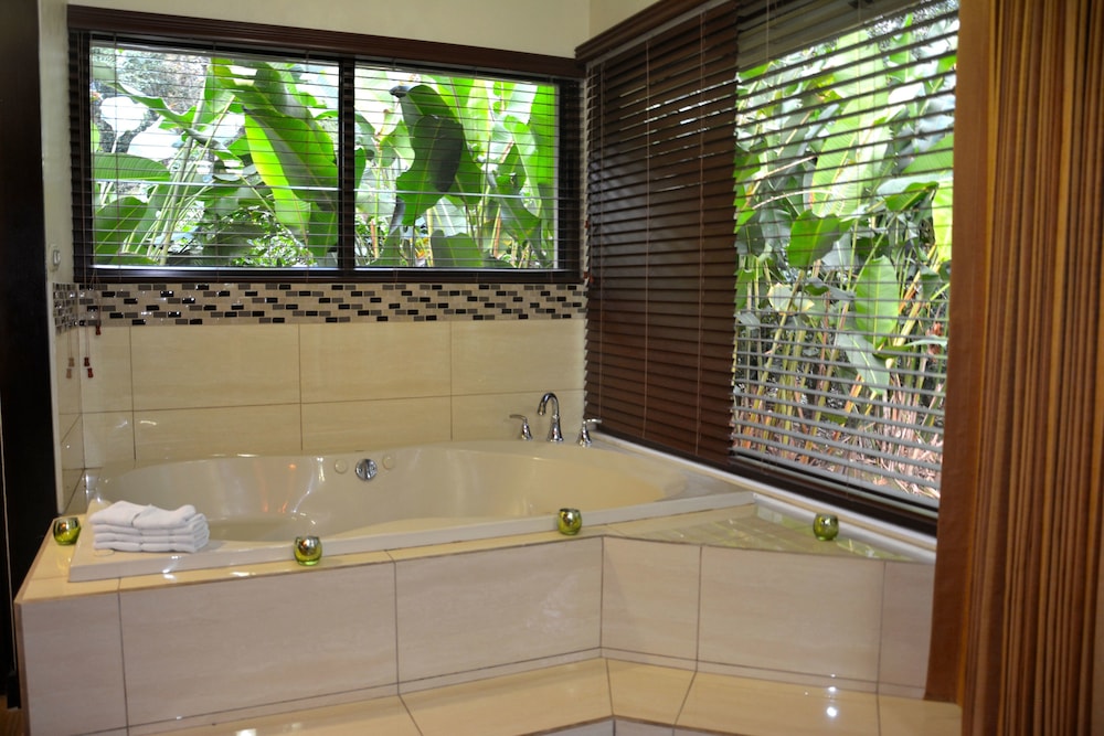 Master Suite photo 2