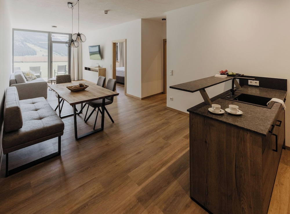 Family Apartment (Alpenherz - Balcony or Terrace)