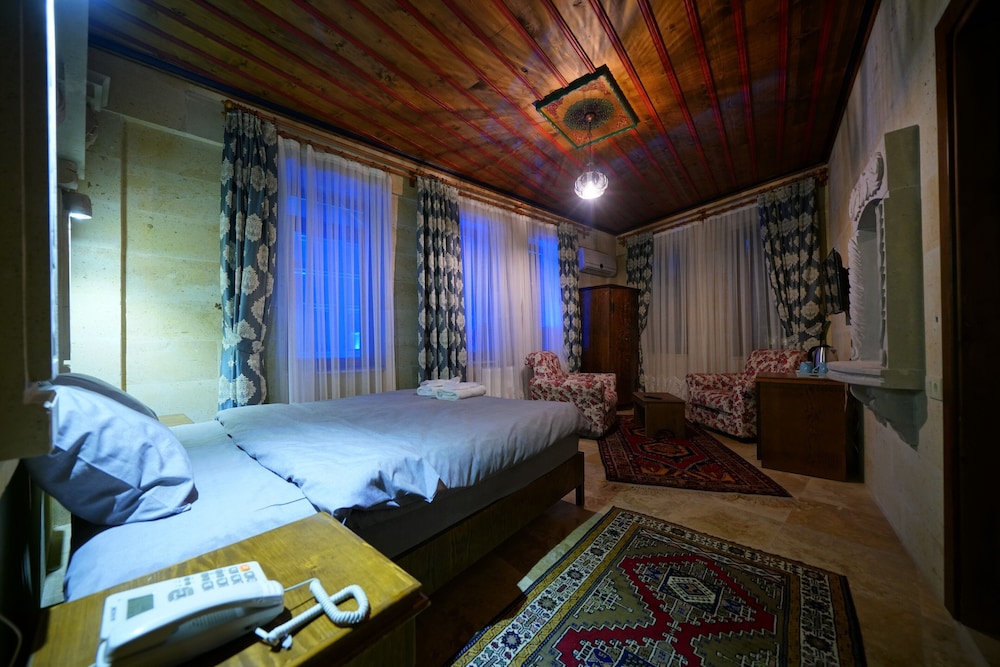 Luxury Double Room photo 1