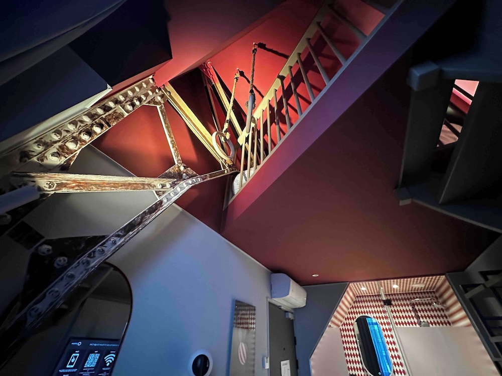 Superior loft suite photo 2