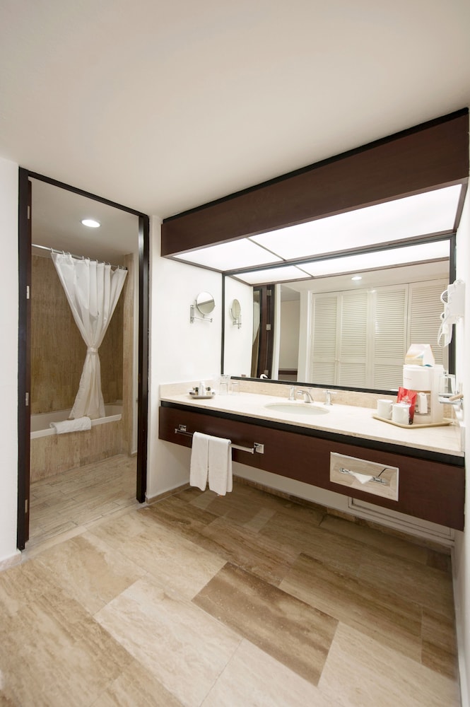 Ocean View Elite - Photo 6