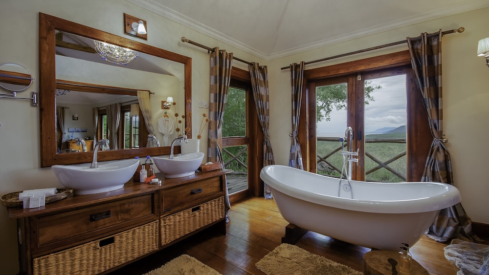 Luxury Double or Twin Room photo 2