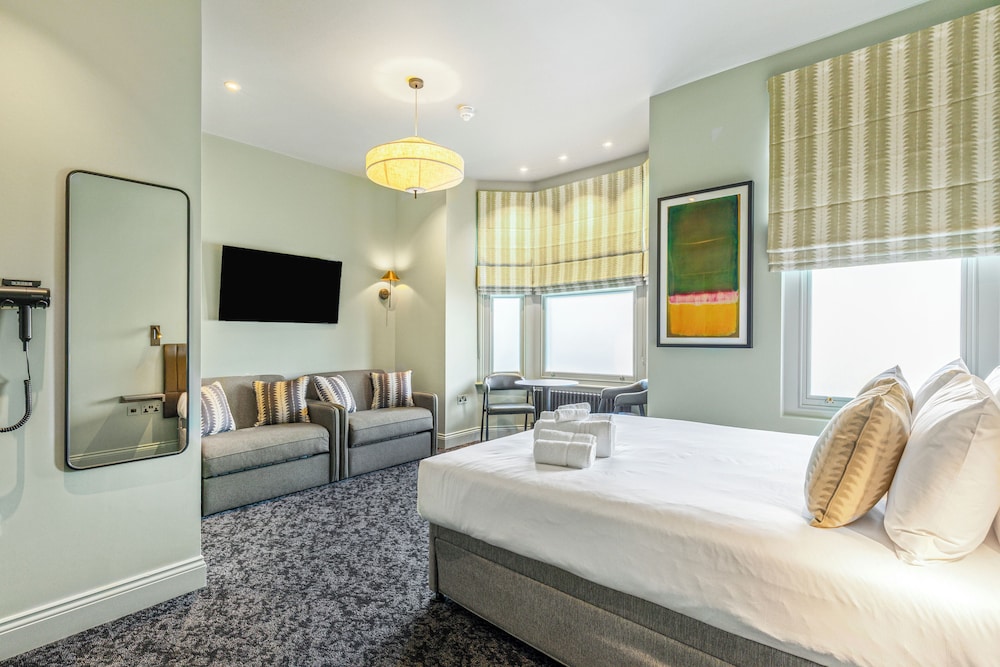 Deluxe Triple Room, 1 Double Bed with Sofa bed