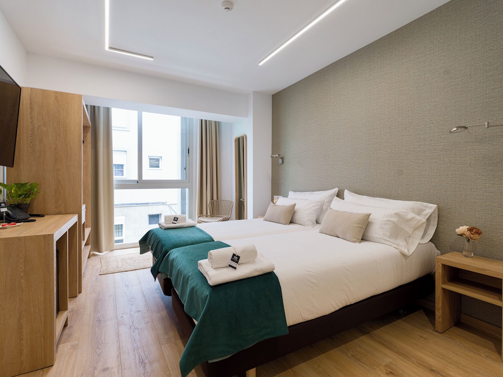 Deluxe Double or Twin Room, City View