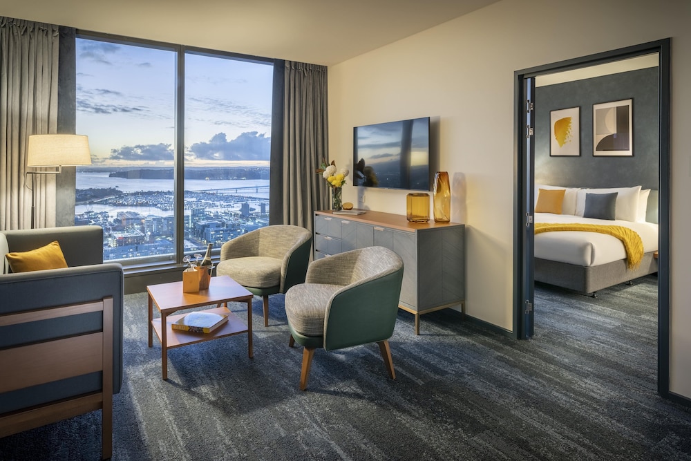 Suite, 1 Bedroom, Harbor View - Photo 9