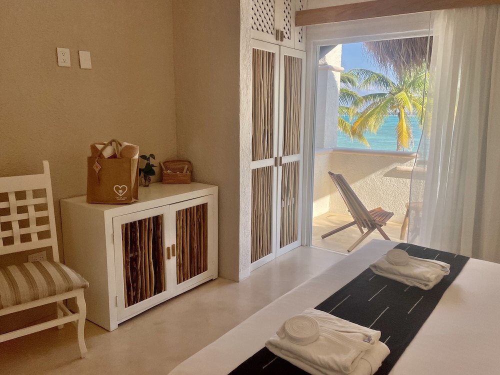 Double Room with Sea view - Photo 6