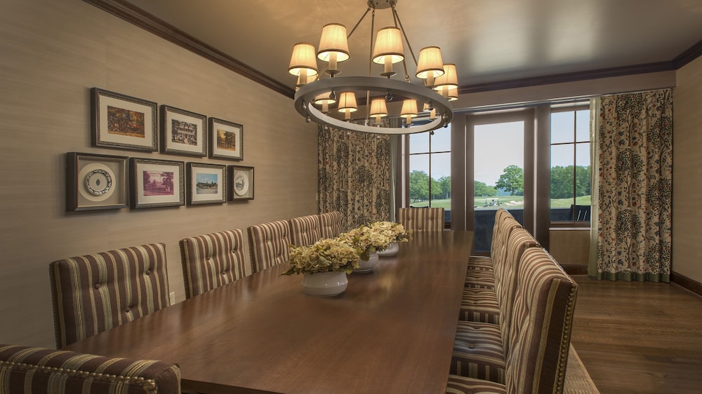 King Suite photo 3