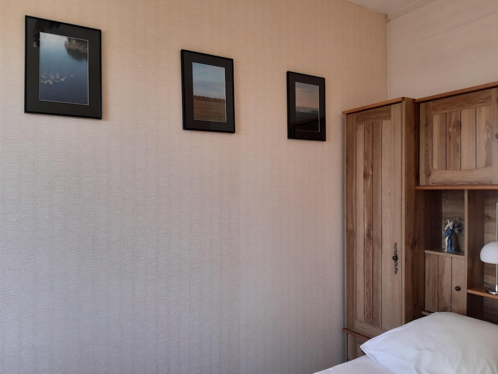 Classic Double Room, Shared Bathroom, Garden View (Qualité tourisme) photo 3