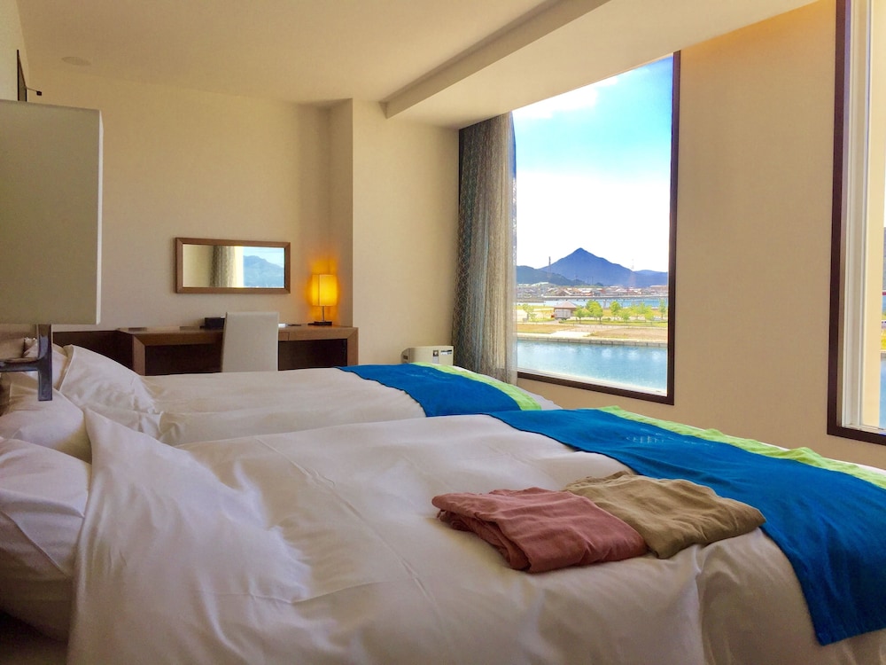 Deluxe Twin Room (51 sqm) Non Smoking photo 1