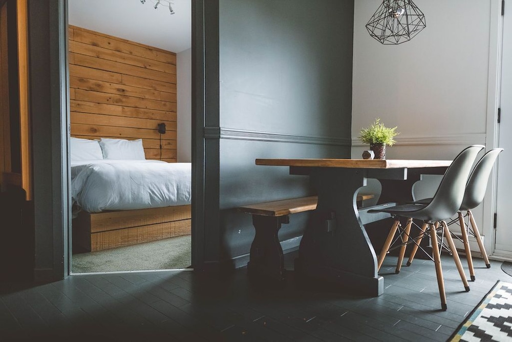 Classic Studio Suite, Multiple Beds, Kitchenette photo 1
