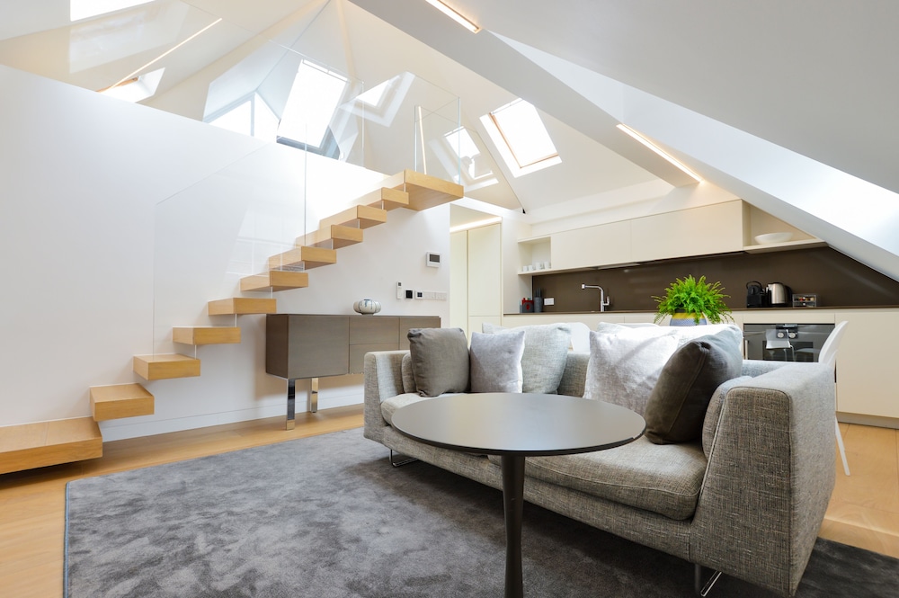 1 Bedroom Deluxe Penthouse photo 1