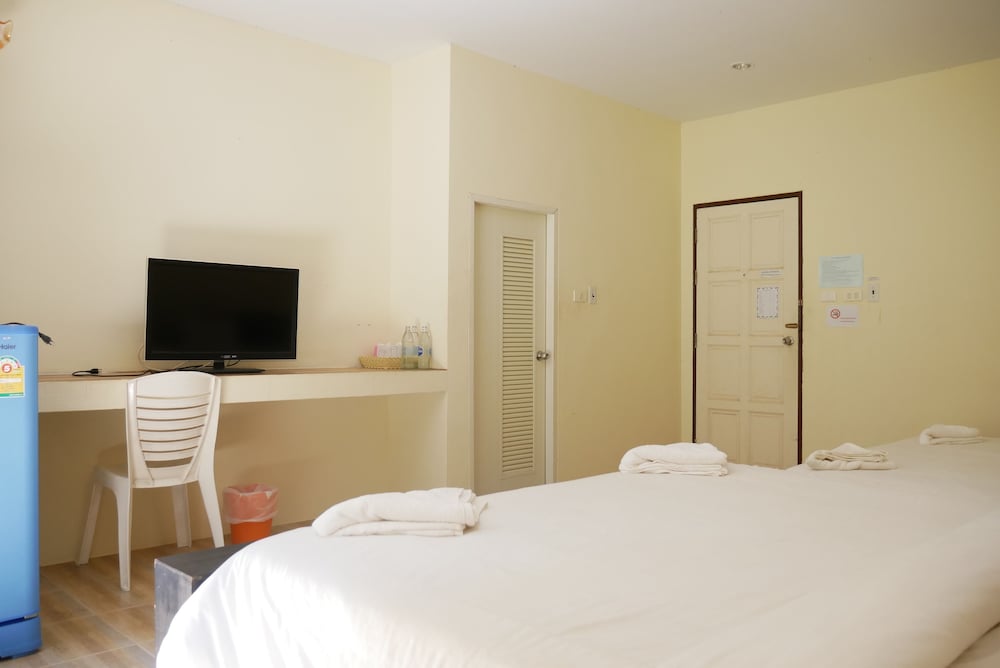 Quadruple Room with Garden view photo 2