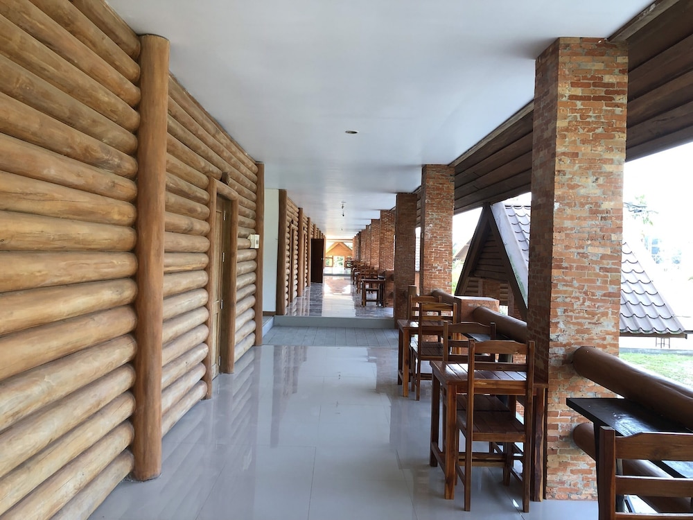 Panoramic Triple Room photo 3