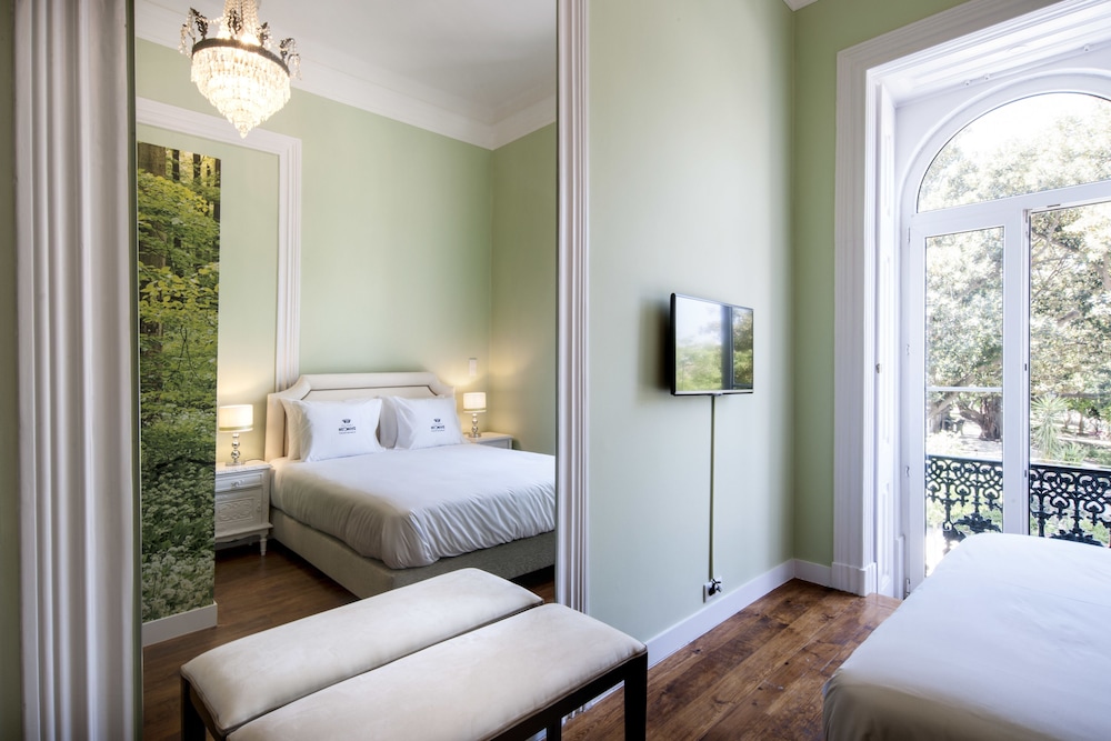 Double Room, 1 Queen Bed (Historic) photo 2