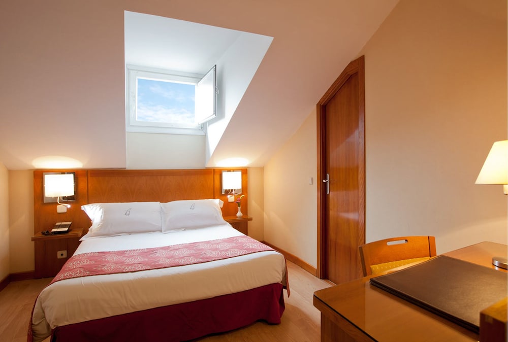 Double Room - Photo 7