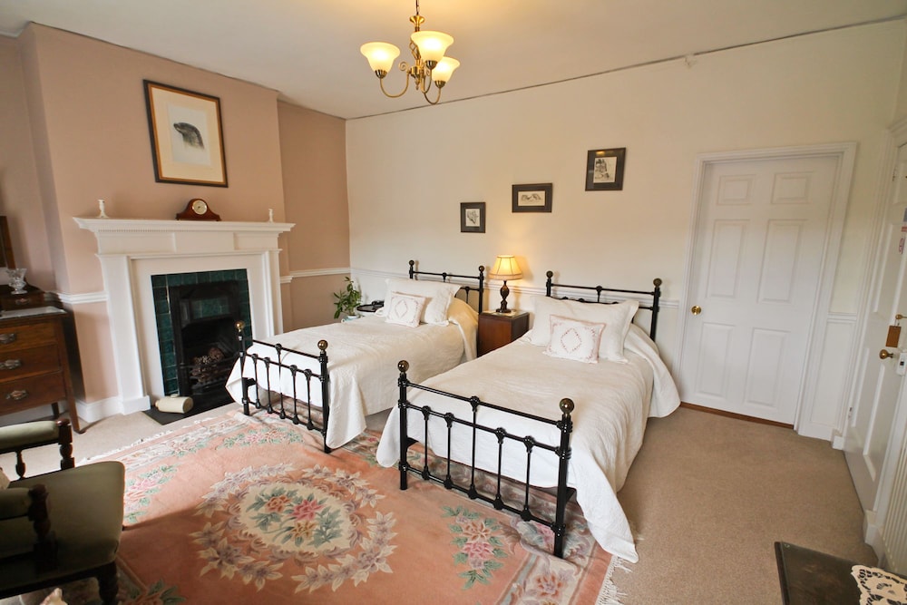 Deluxe Twin Room (Holly) photo 1