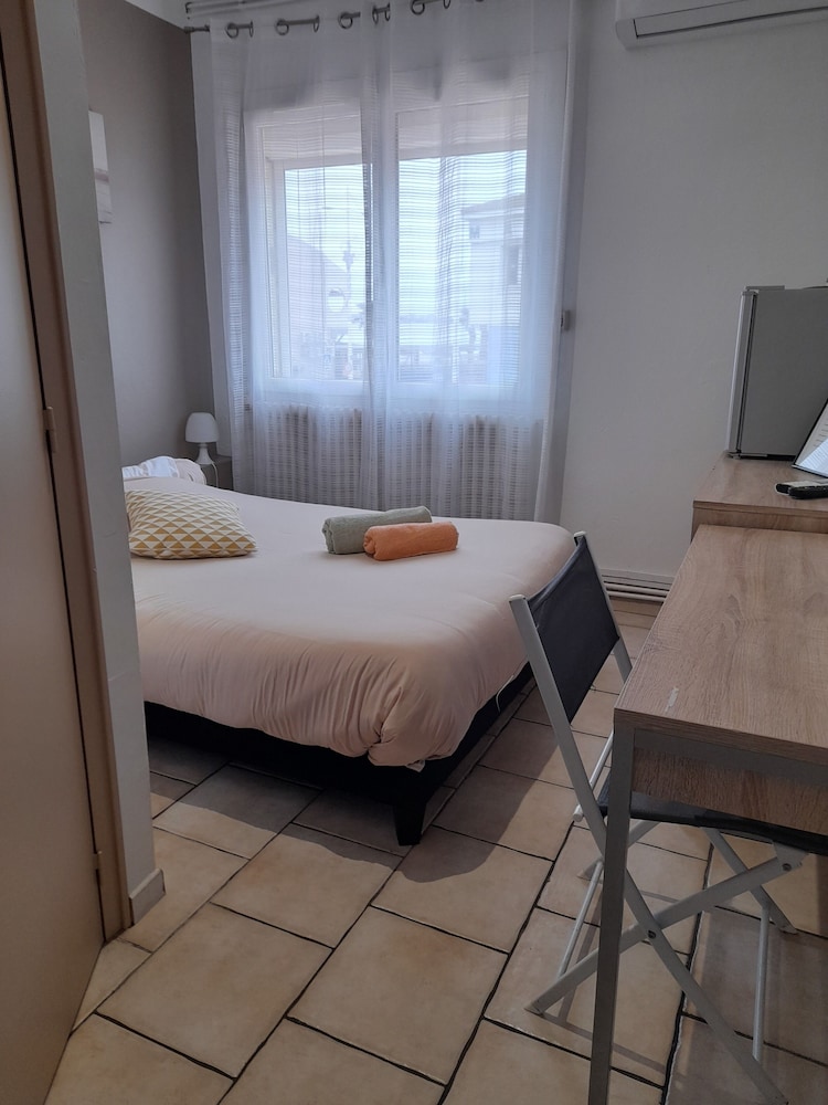 Classic Double Room