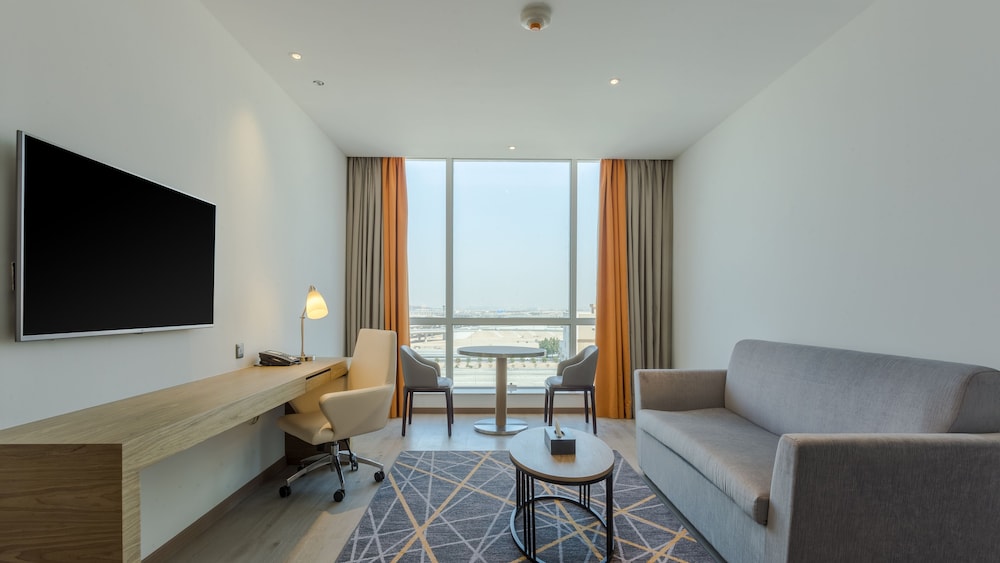 Executive Suite, 1 King Bed with Sofa bed (Efficiency) - Photo 7