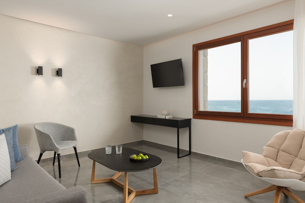 Suite, Sea View photo 2