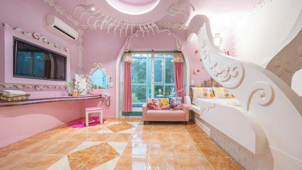 Basic Room, 1 Bedroom (Princess ( F2 )) - Photo 1