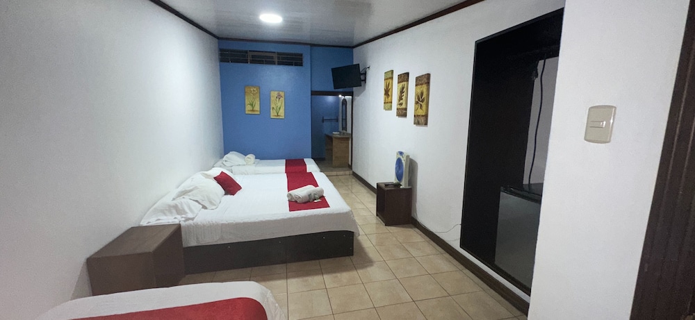 Comfort Quadruple Room, Multiple Beds