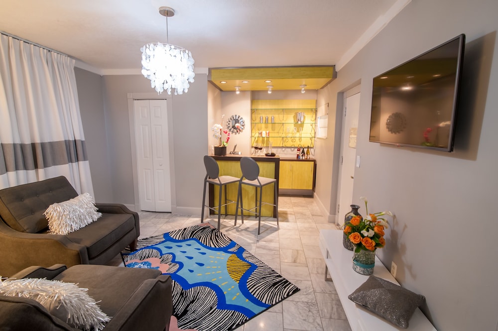 King Suite / Ocean Front - Photo 11