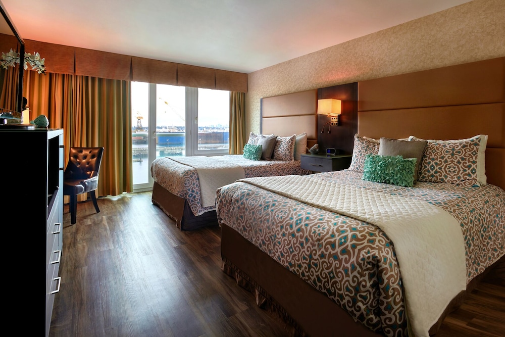 Executive Room, 2 Queen Beds photo 2