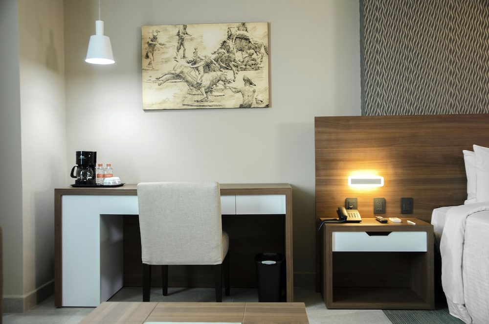 Family Room photo 2