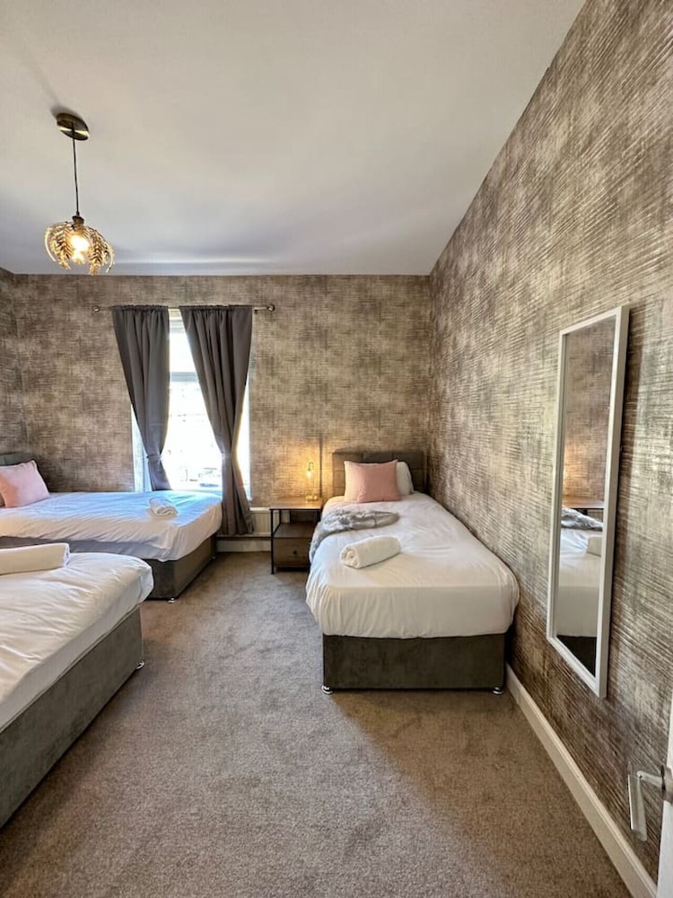 Design House photo 1