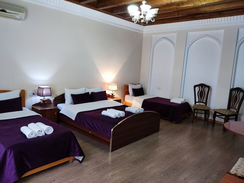 Exclusive Quadruple Room photo 3
