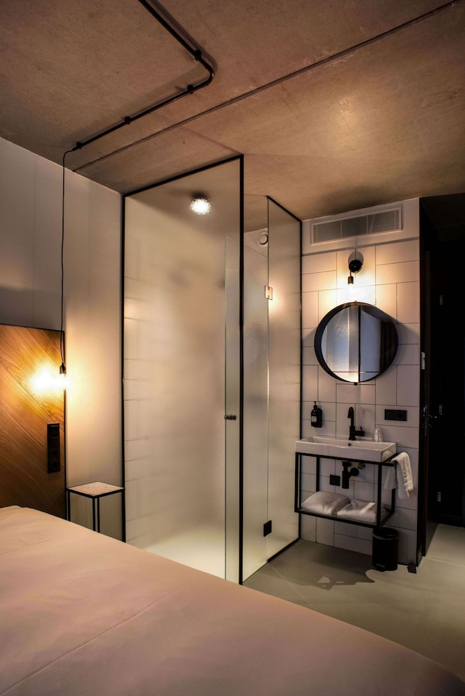 Comfort Double Room - Photo 10