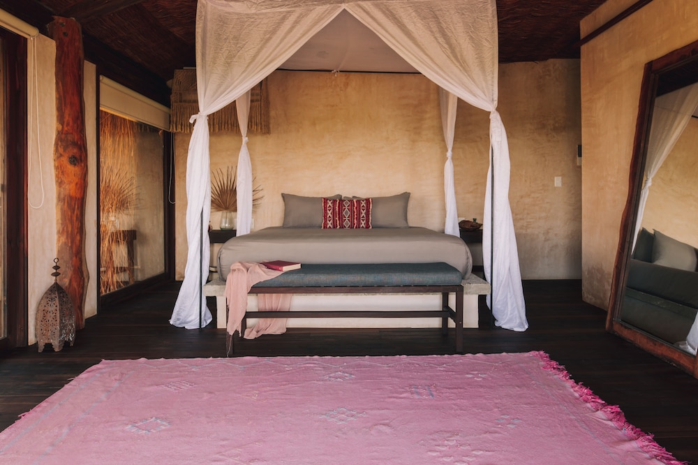 Junior Suite (Jungle View)