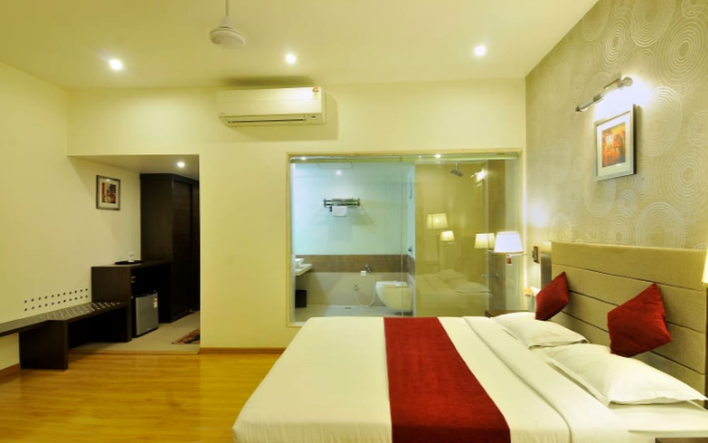 Deluxe Room - Photo 2