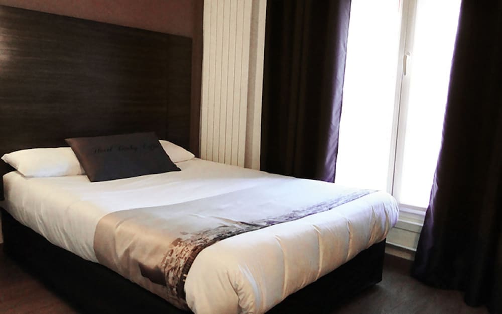 Classic Single Room