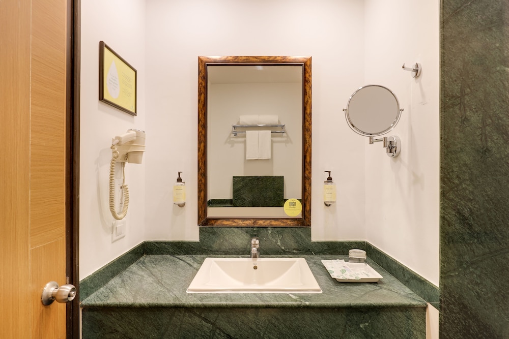 Executive Suite photo 2