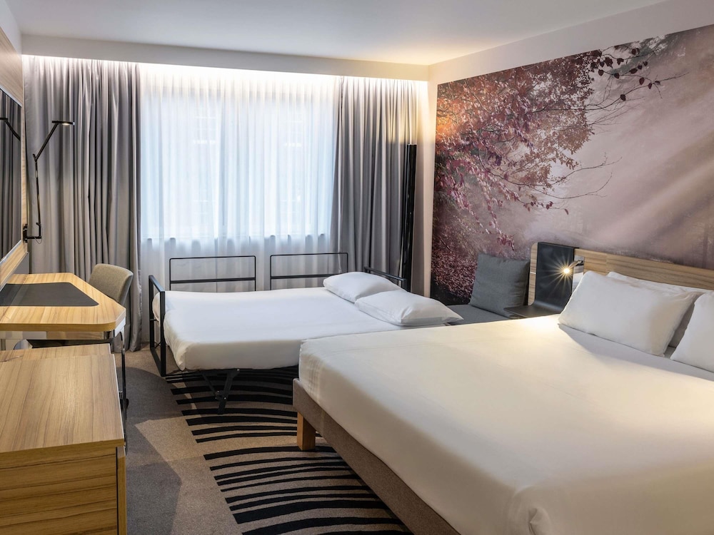 Family Room, 1 Double Bed with Sofa bed photo 2