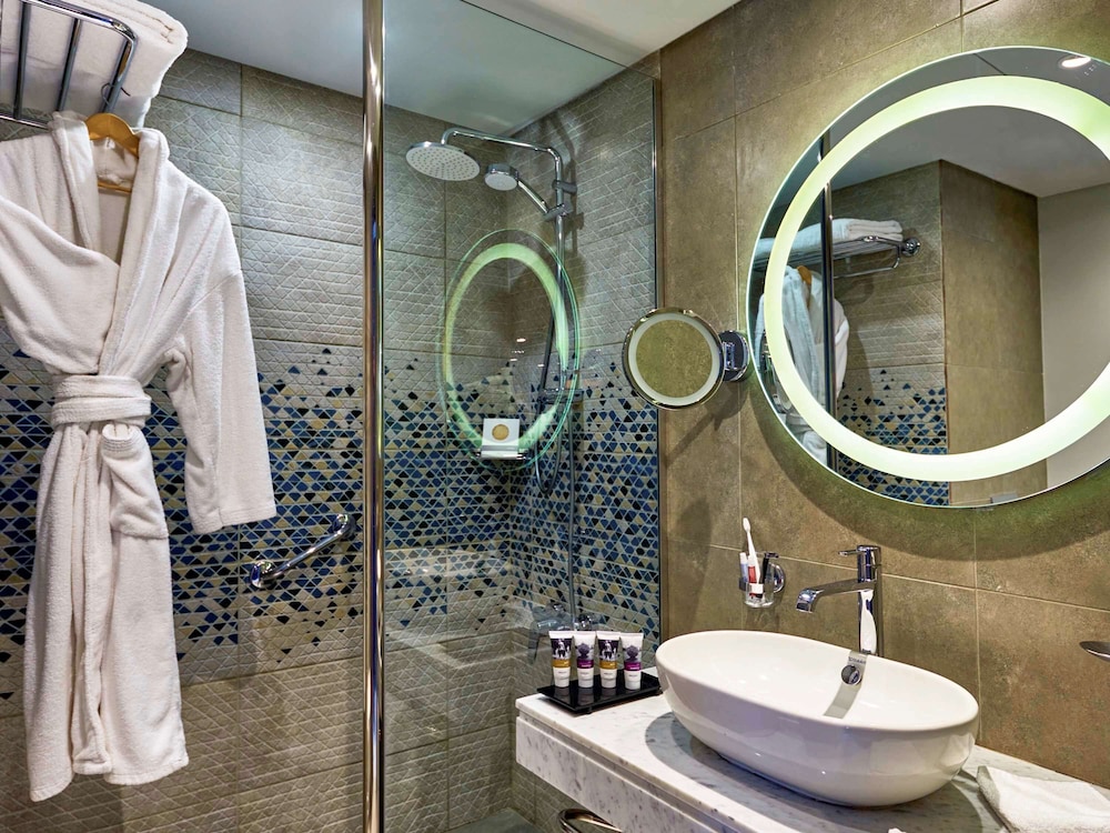Privilege, Double Room, 1 Double Bed, Balcony, Lake View - Photo 9