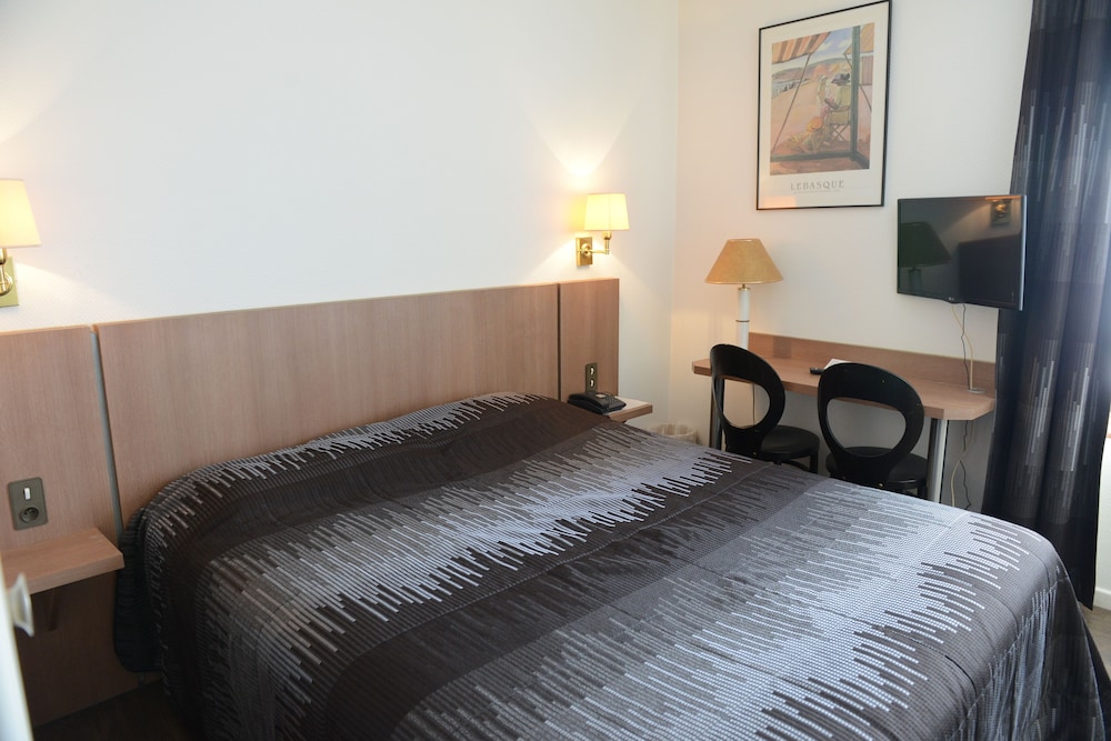 Double Room - Photo 5