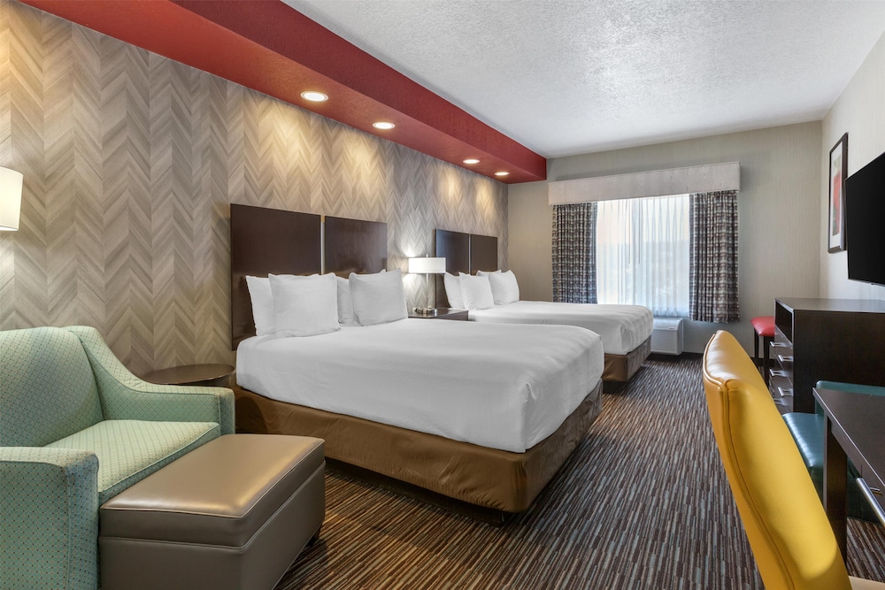 Standard Room, 2 Queen Beds, Non Smoking, Refrigerator & Microwave