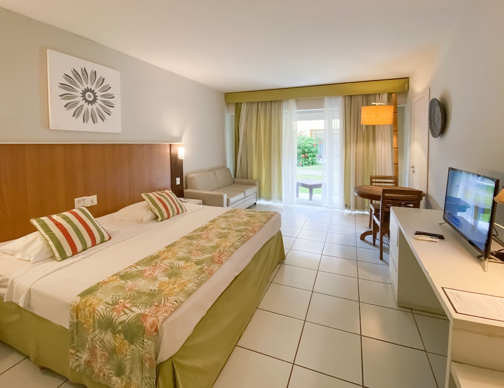 Deluxe Room, Garden View photo 3