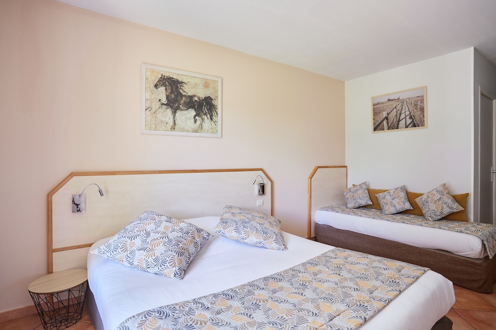 Club Triple room renovated, garden view - Photo 6