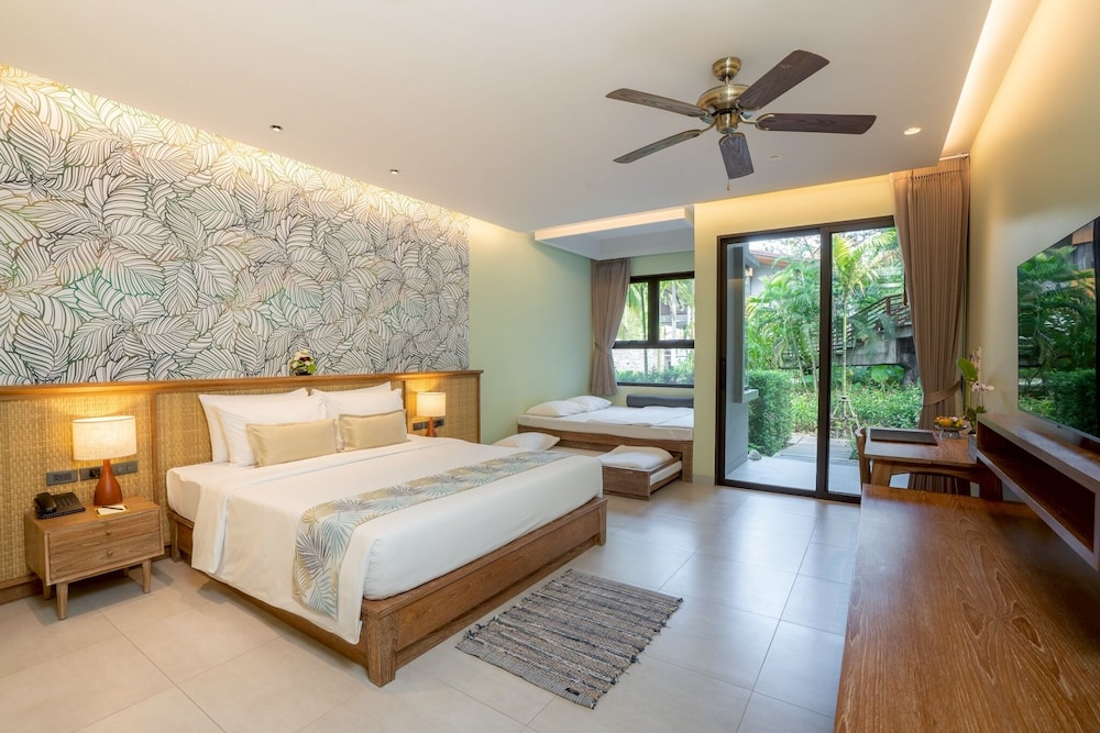 Family Double or Twin Room