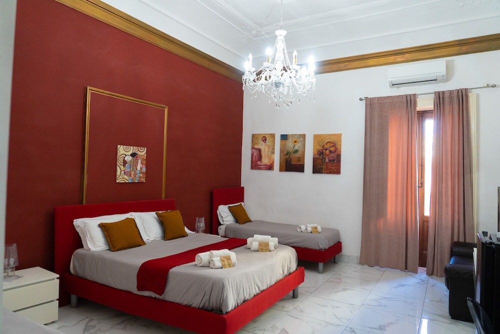 Quadruple Room - Photo 1