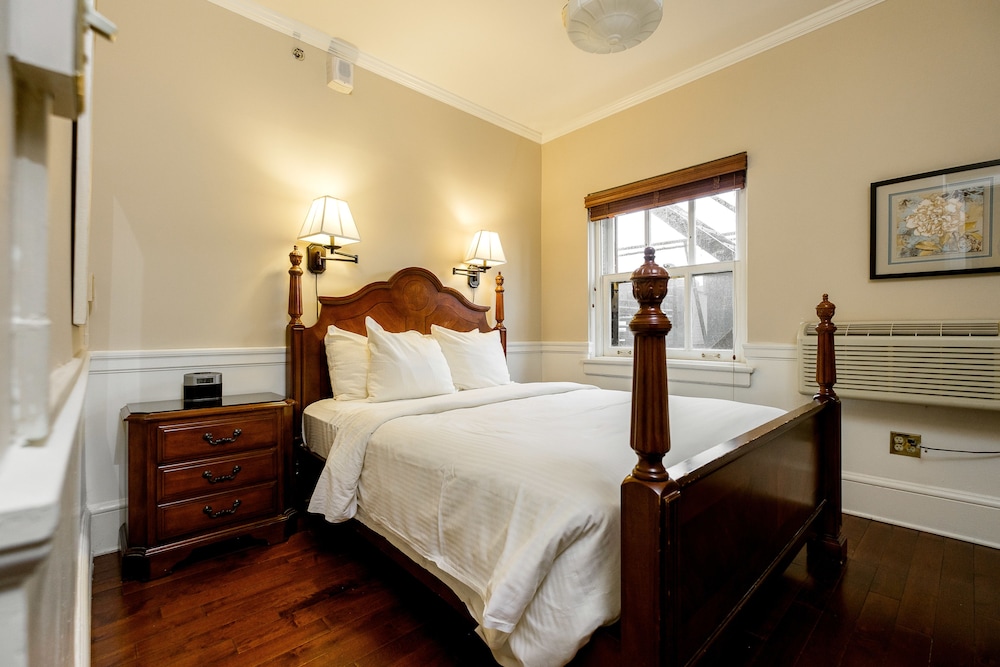 Room, 1 Queen Bed, Non Smoking