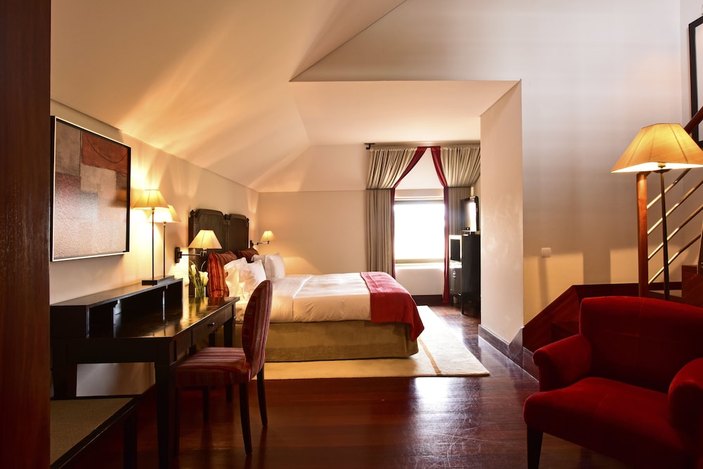 Suite - Photo 8