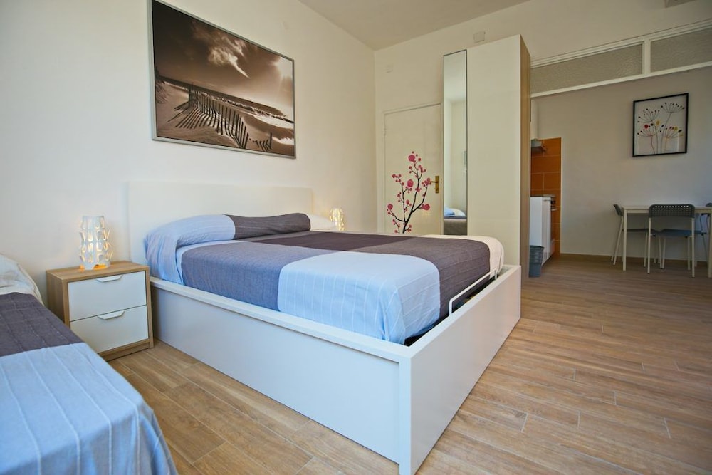 Apartment, 1 Bedroom - Photo 7