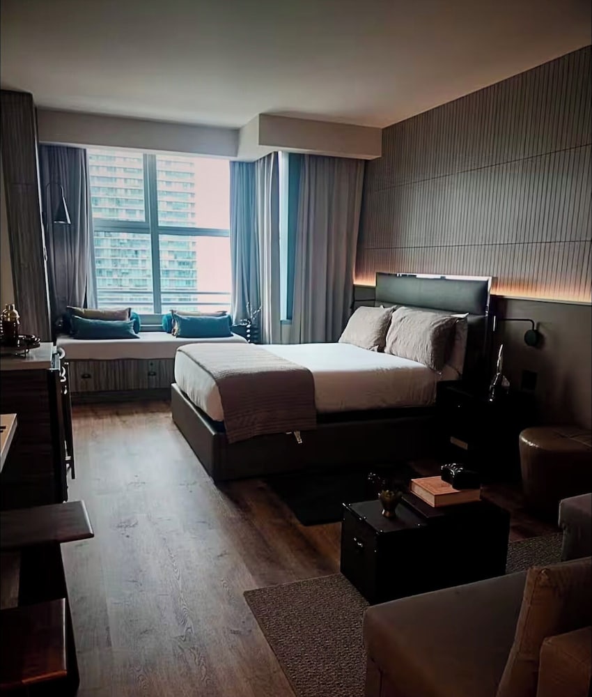 Deluxe Studio, City View photo 2