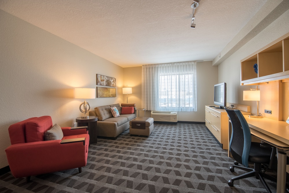 Suite, 1 Bedroom (Mobility/Hearing Accessible, Tub) photo 1