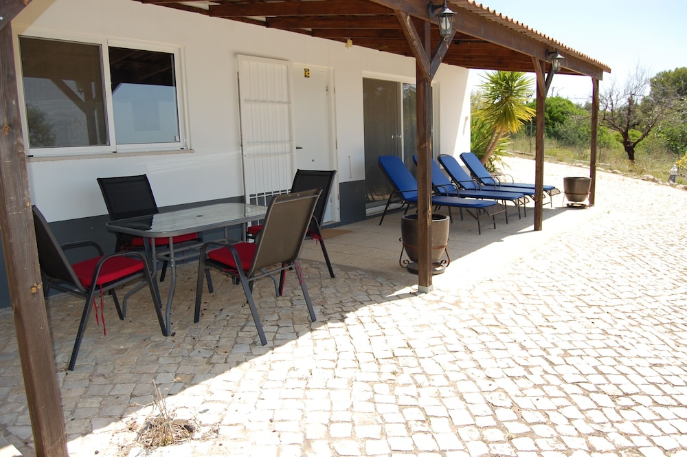 Charming 3-bedroom Villa With Wifi and Central Heating in Beautiful Santa Bárbar, 写真 35